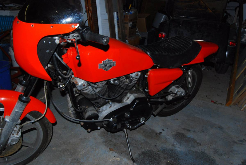 Illustration for article titled For $5,995, Would You Go Hog Wild For This 1977 Harley Davidson XLCR?